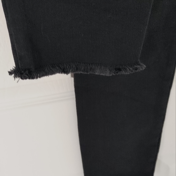 Rachel Roy denim Black Capri jeans - Picture 4 of 5